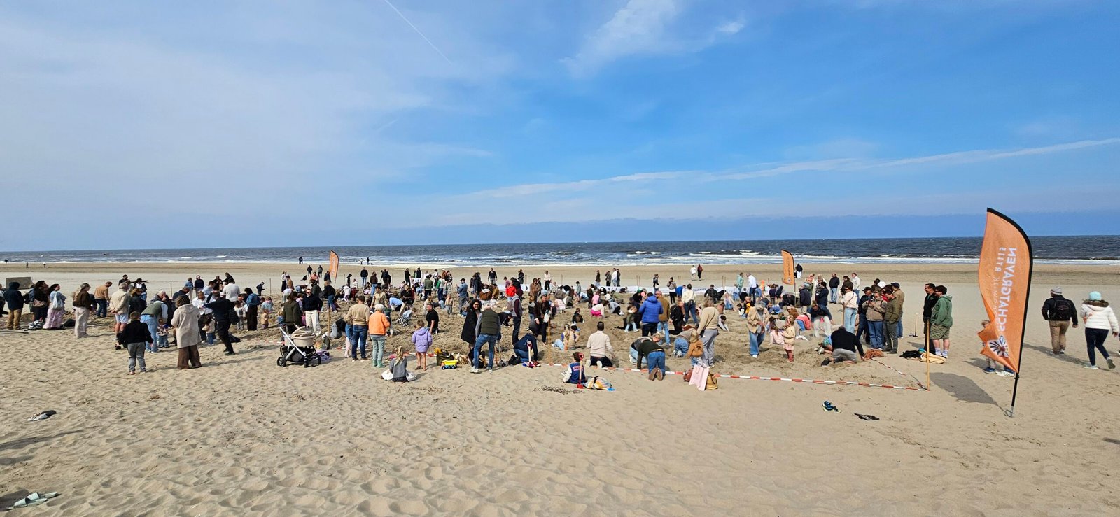 Treasure hunting on the beach: a morning in Noordwijk